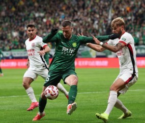 开云下载-斯帕伊奇为亚冠或留守第六外援 暂未谈判解约国安