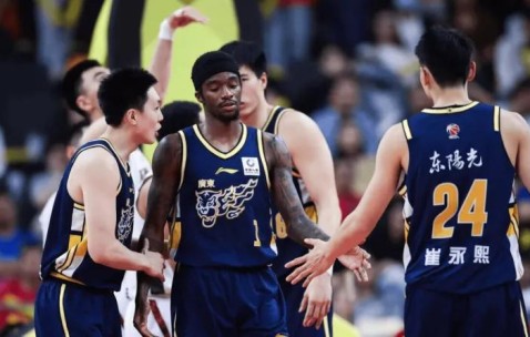 开云-广东输辽宁遭4坏消息！三分+内线全崩，崔永熙低迷，陈家政无地位