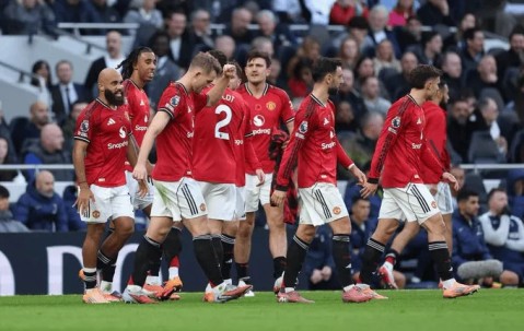 开云下载-TA：曼联7-8月有6场友谊赛，将在瑞典vs巴黎，波兰vsAC米兰